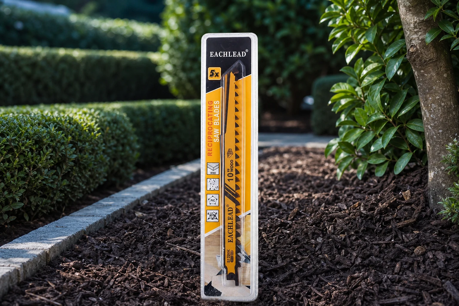 pruning reciprocating saw blade — illustrative product background (not a real site photo)